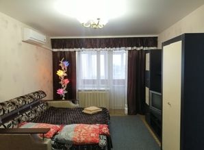 Daily / Hourly 1sq. With air conditionin apartment daily Fastovskaya 21b, Bila Tserkva