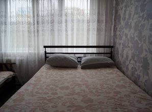 2 комнатная квартира на Ставропольской квартира посуточно Ставропольская, 119, Краснодар