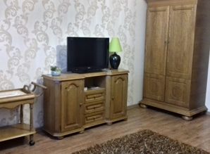 Элит-Квартира в элитном центре квартира посуточно Октябрьская площадь, 2, Таганрог