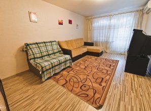 cozy apartment in the center apartment daily Rahova 96, Saratov