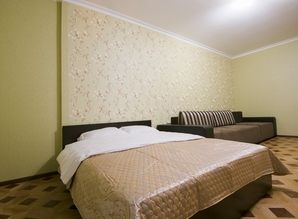 1 комнатная квартира посуточно квартира посуточно Кожевенная 24, Краснодар