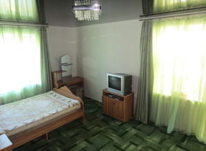 apartment daily Lenina 90, Rostov-on-Don