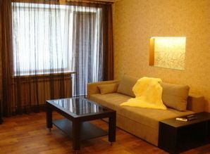 Современная двухкомнатная квартира квартира посуточно ул. Красных Партизан, 159, Краснодар