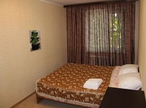 2-х ком квартира на МХГ/Три-З квартира посуточно ул. Красных Партизан, 161/3, Краснодар