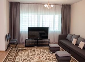 apartment daily Dostyk, 5, Astana