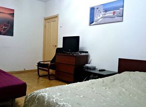 Cozy apartment in the center apartment daily Oruzhejnyj pereulok 5, Moscow