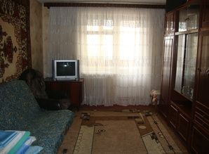 Rent 2 bedroom apartment st Korolev apartment daily korolyova 43, Odessa