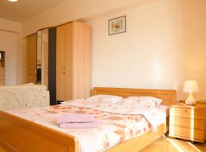 квартира посуточно Абая 141, Алматы