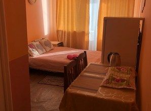 I.HOTEL- 2-bed mini-hotel daily Nagornaya 25/17, Kyiv