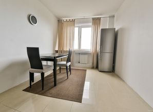 Apartment South West apartment daily Akademika Anohina 58k1, Moscow