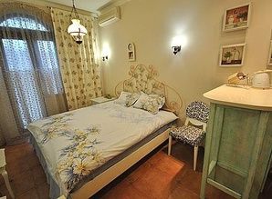 Сдается посуточно в центре, в новом доме квартира посуточно Греческая, Одесса