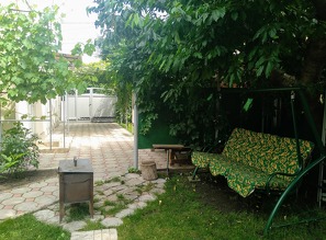 дом посуточно Средняя 62, Черноморск (Ильичевск)