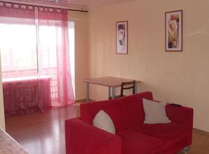 квартира посуточно улица спортивная,40, Кемерово