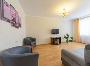 квартира посуточно площадь Оболонская 3, Киев