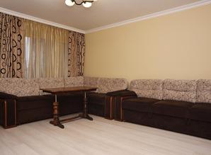 Квартиры посуточно квартира посуточно ул.Горького,100, Киев