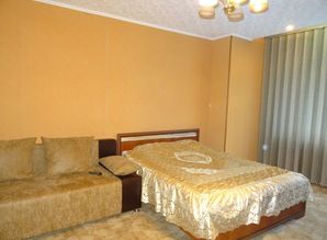 Apartment for rent, proprietress apartment daily 8 marta 190, Yekaterinburg