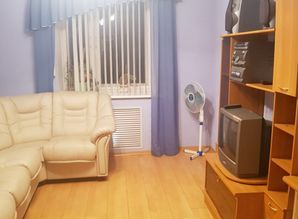 1-к.квартира рядом с Цирком квартира посуточно Мичурина 15, Кемерово