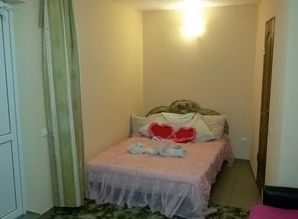 Отдых в Алупке. Гостевой дом. комната посуточно севастопольская шоссе 22, Алупка