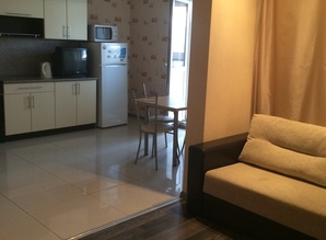 Уютная квартира-студия квартира посуточно Селезнева 88/1, Краснодар