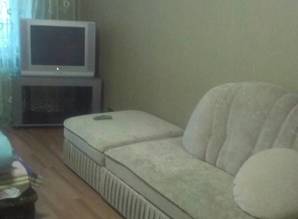 Квартира в ЦЕНТРЕ 2-х комнатная Wi-fi квартира посуточно Пятницкая 23, Чернигов