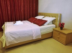 Large one-bedroom apartment apartment daily Krylova 36, Surgut