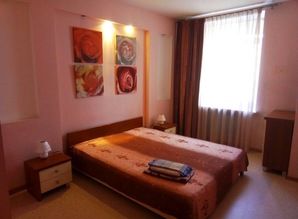 apartment daily YAvornickogo 46, Dnipro (Dnipropetrovsk)