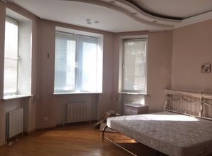 4 bedroom apartment for rent apartment daily Dovzhenko, Odessa