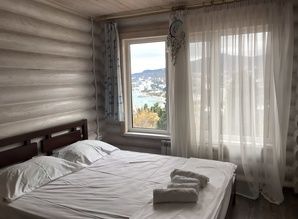 Посуточно Мухина 3В квартира посуточно Мухина 3В, Ялта