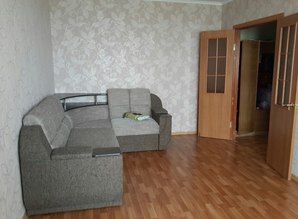apartment daily Primorskaya 11, Yuzhny