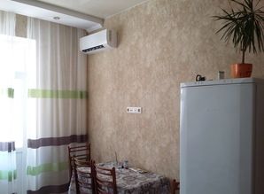 Большая 1к квартира у моря новый дом квартира посуточно героев сталинграда 1н, Черноморск (Ильичевск)