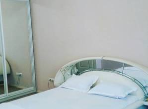 apartment daily Sevastopol 30/2, Simferopol