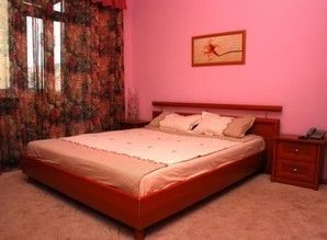 квартира подобово Червоноармійська, Київ