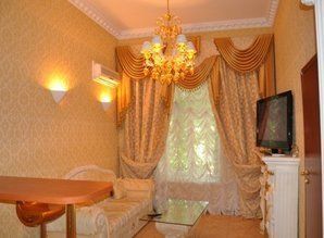 2 bedroom apartment to rent in Deribosov apartment daily Deribasovskaya, Odessa