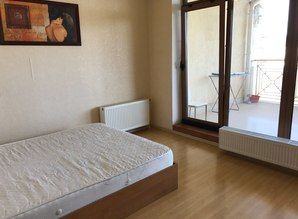 apartment daily Gagarinskoe Plato 5/3, Odessa