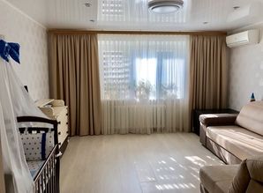 apartment daily 1 maya, Chernomorsk (Illichivsk)