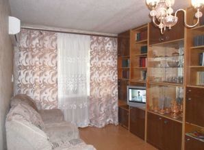 Квартира в центре города рядом вокзал. квартира посуточно Улица Советская дом 51, Волгоград