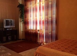 квартира подобово Червоноармійська 114, Київ