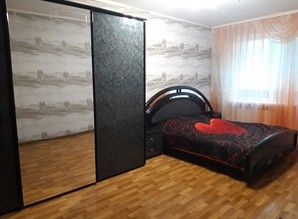 apartment daily Kosmonavtov 22, Krivoy Rog