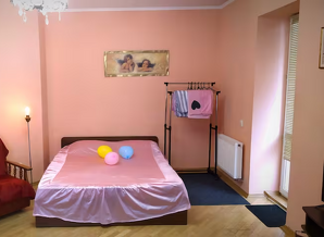 apartment daily Zalіznichna 7, Lviv