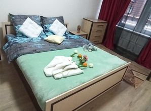 daire günlük  Petropavlovskaya Borschagovka, Sadovaya 51B, Kyiv