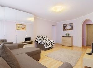 квартира посуточно ул. Красноармейская,224, Ростов-на-Дону