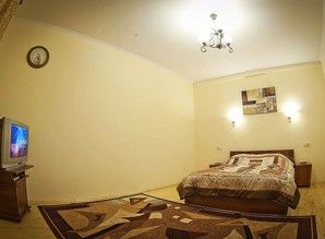 квартира посуточно Валова 27, Львов