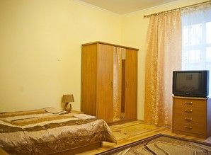 квартира посуточно вул.Валова, 27, Львов