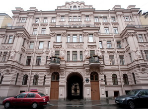 КВАРТИРА В ЦЕНТРЕ 140 м акция квартира посуточно ЧЕХОВА, Санкт-Петербург