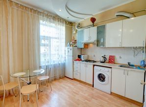 apartment daily Odessa Troickaya d.28