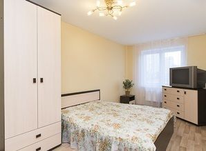 1-sq in business-class house. Bus statio apartment daily CSHorsa, 105, Yekaterinburg