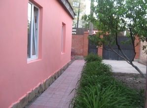 Дом, свой двор, до моря 9 минут дом посуточно Украинская, Феодосия