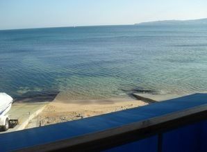 Дом-эллинг на пляже у моря дом посуточно Черноморская набережная, Феодосия