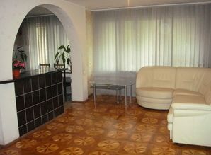 daire günlük  Ul. Lva Tolstogo 22, Kyiv