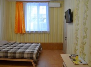 мини-отель посуточно Маячная, 17, Севастополь